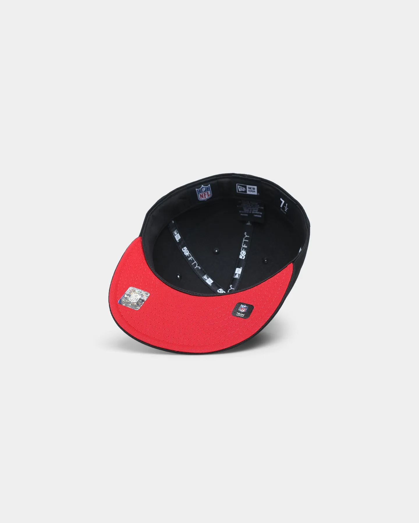 New Era Tampa Bay Buccaneers "Scarlet Bottom" 59FIFTY Fitted Black/Scarlet